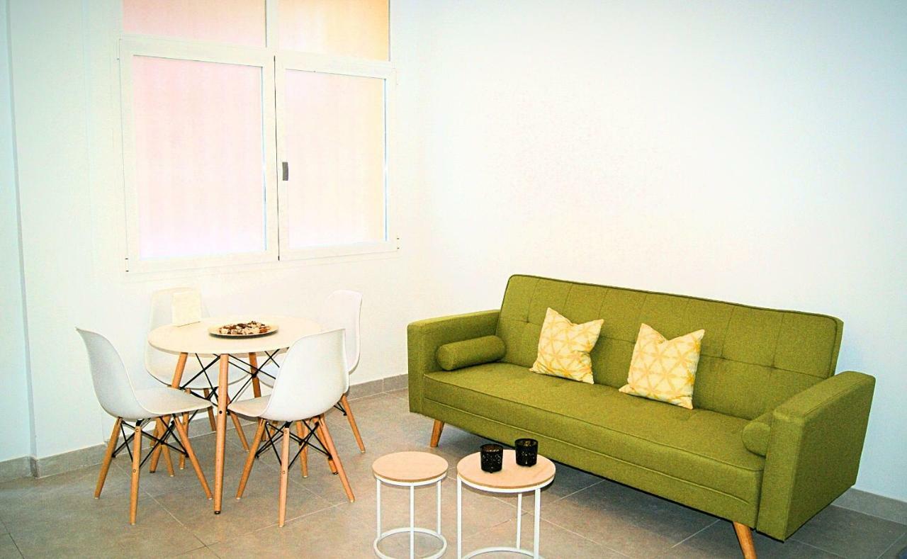 מאלגה Apartamento El Anden De La Estacion מראה חיצוני תמונה