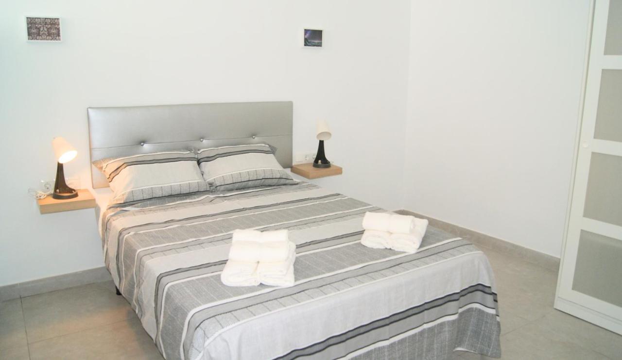 מאלגה Apartamento El Anden De La Estacion מראה חיצוני תמונה
