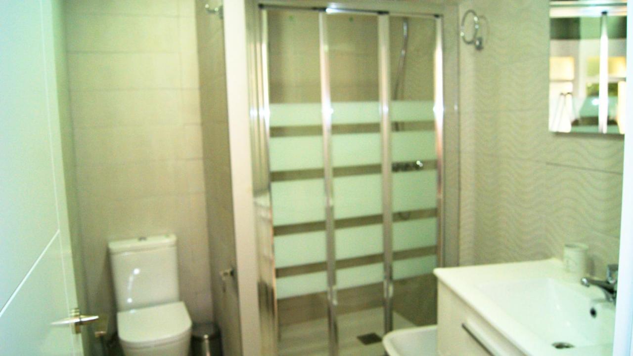 מאלגה Apartamento El Anden De La Estacion מראה חיצוני תמונה